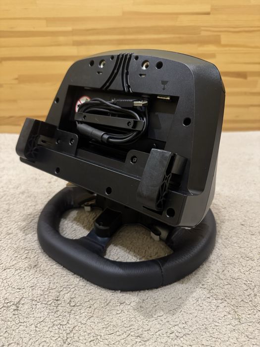 Хороший стан. Ігрове кермо Logitech g920 PC / PS