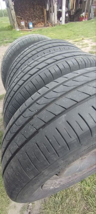 Продам літню резіну r15