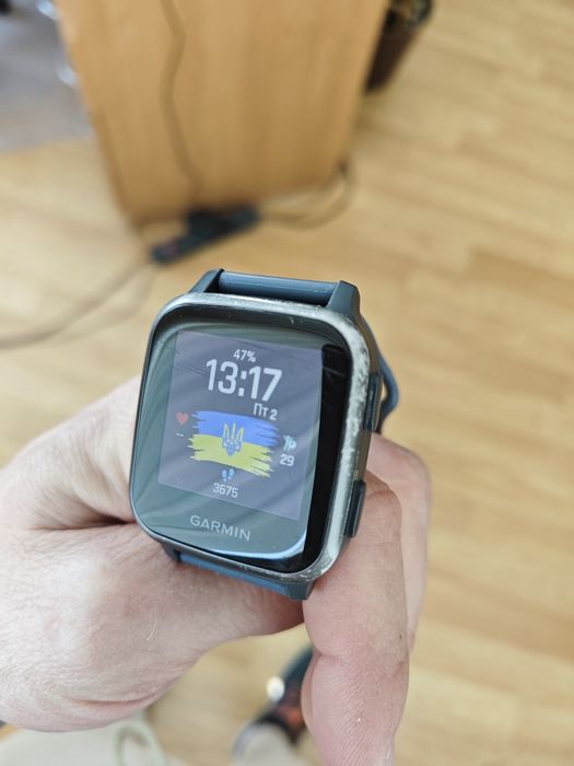 Годинник Garmin Venu SQ