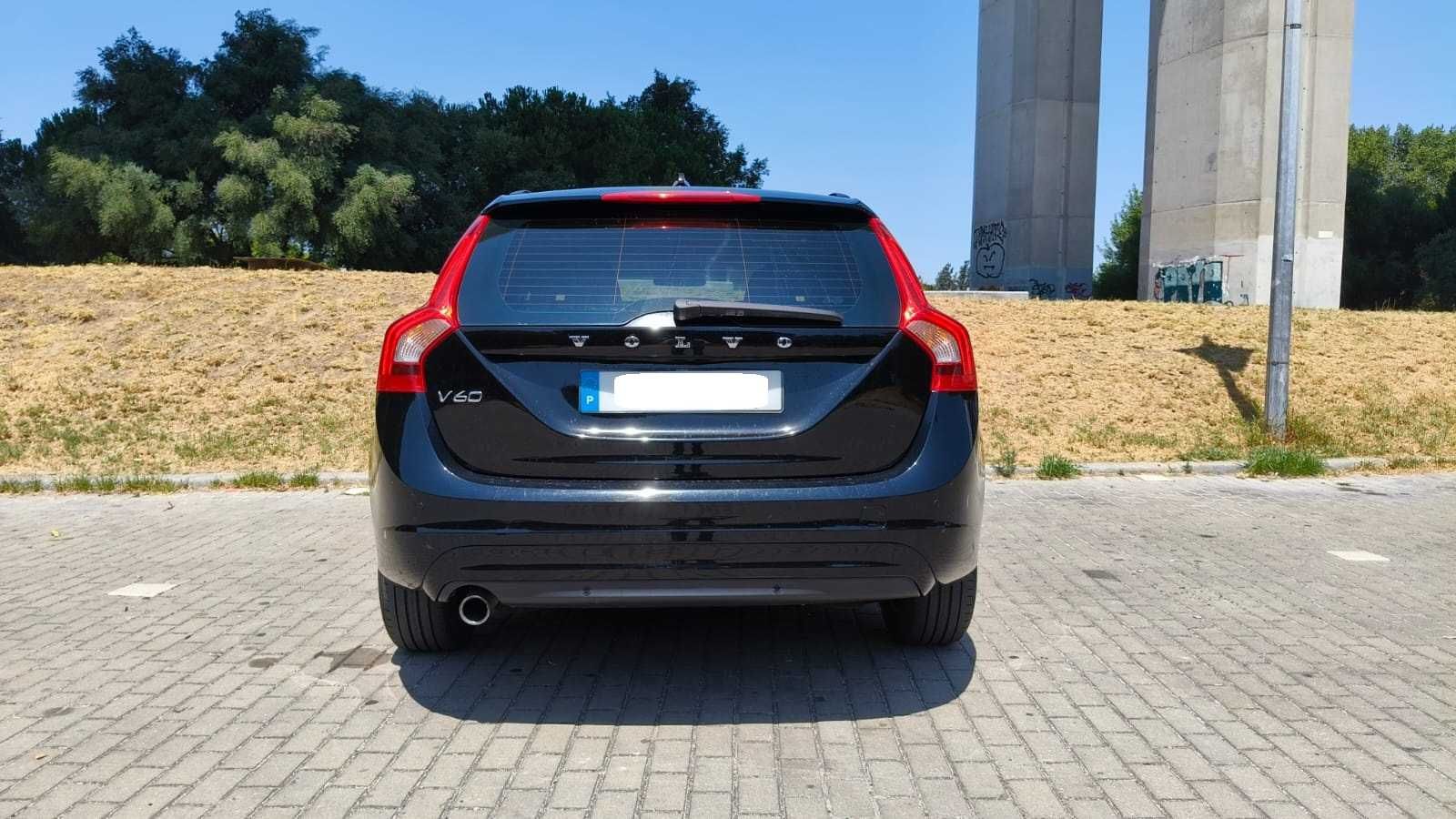 Volvo V60 1.6 D2 Momentum 115cv, nacional, 2014, distribuição nova.