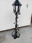 Lampa ogrodowa kuta stojąca
