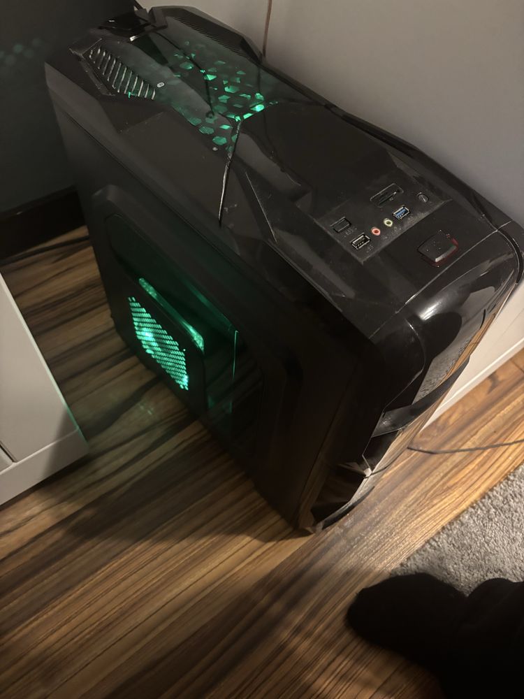 Komputer stacjonarny | GTX 1060 | i5-7400 | 16GB RAM DDR4