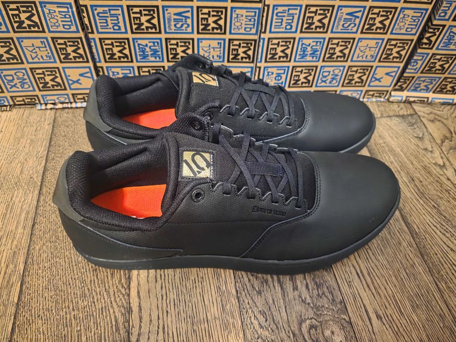 Buty FIVE TEN District Clip (rozmiar 48,5)