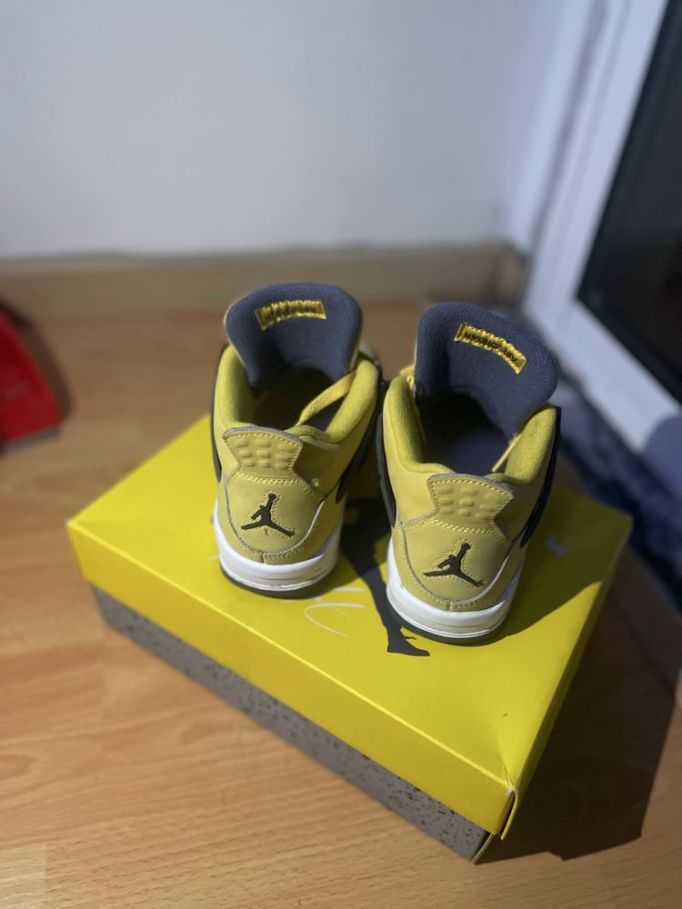 Air jordan 4