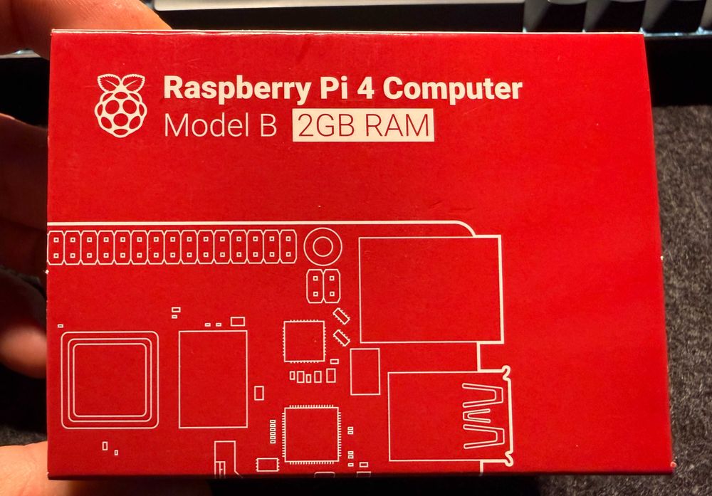 Raspberry Pi 4 model B WiFi DualBand Bluetooth 2GB + metalowa obudowa