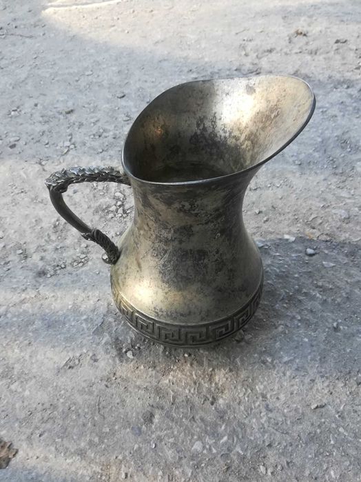 Dzbanek Srebrny ze zdobieniami - VERALUCINO