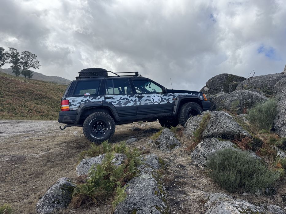 JEEP Grand Cherokee 2.5 TD Laredo