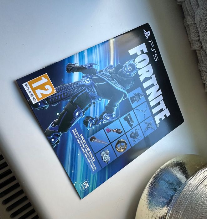 Fortnite PS5 Cobalt Star Bundle / 6000 V-Bucks.