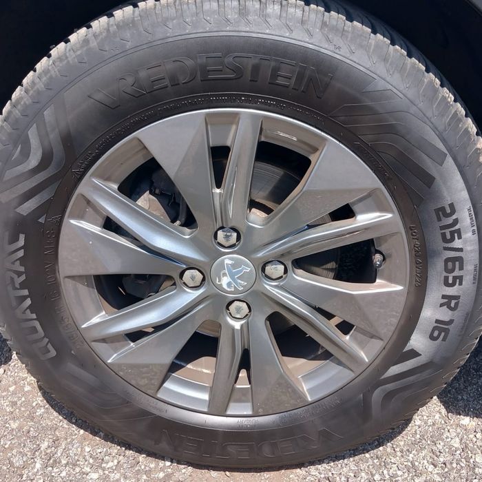 Peugeot 2008 1.2 PureTech