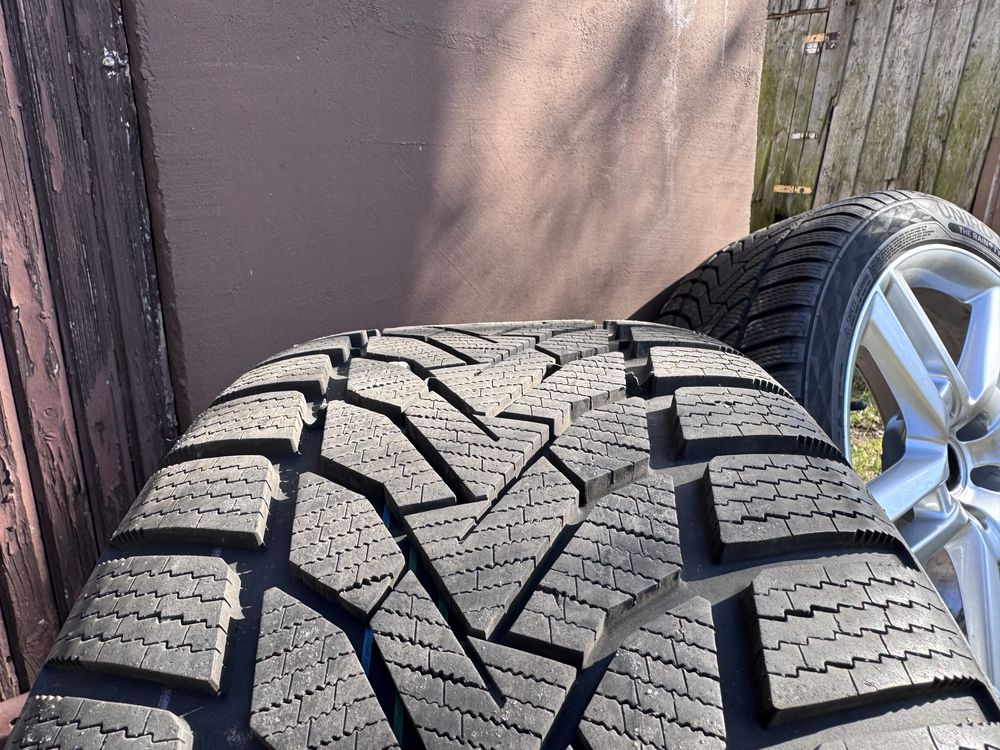 Koła Audi A6 C7 A7 255/40/19 100V Uniroyal Winter Expert 9mm jak nowe