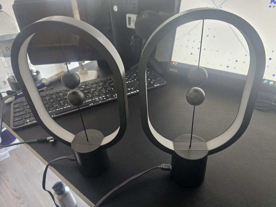 Candeeiros bola iman