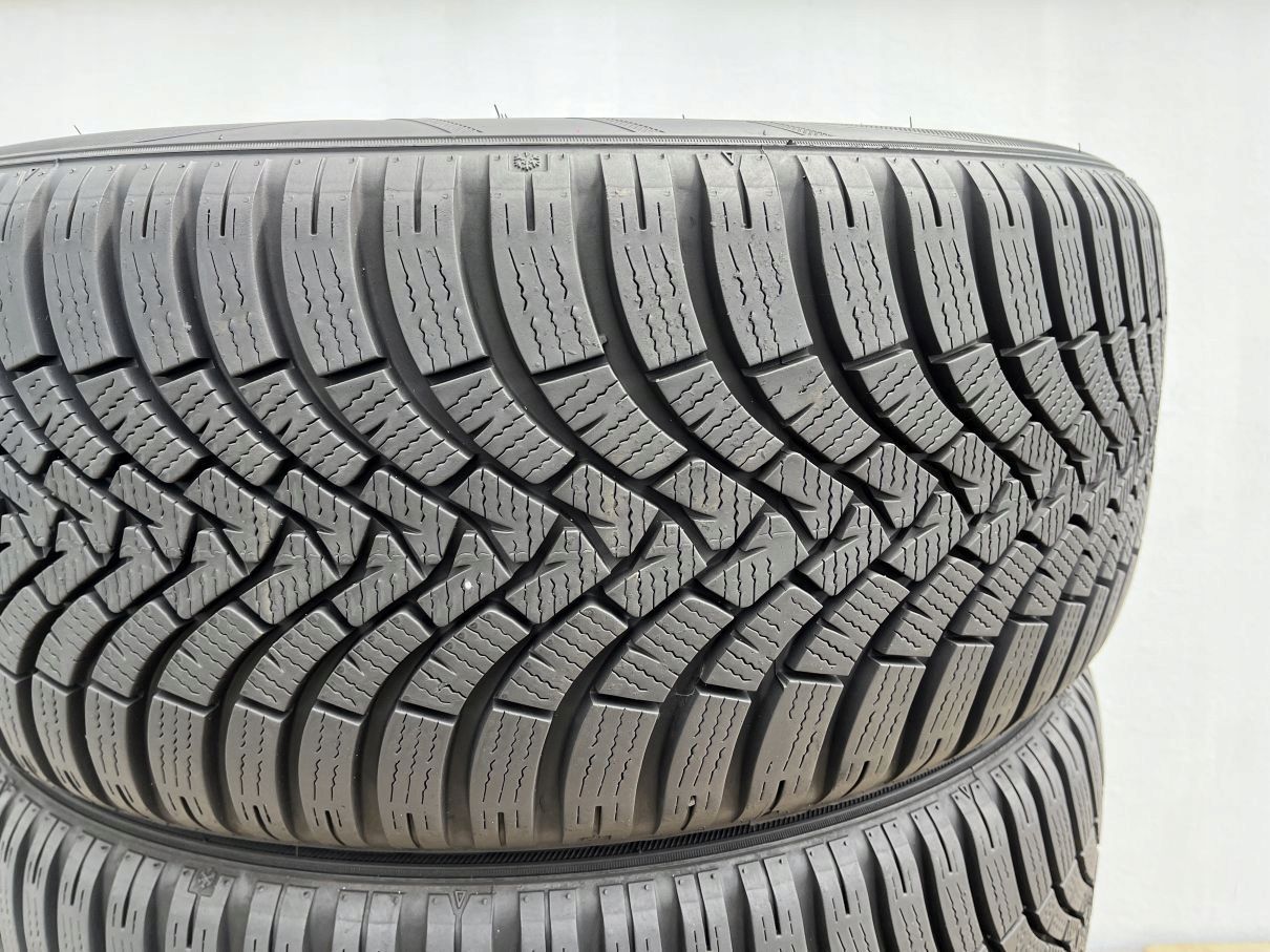 OPONY 245/45/19 102V FALKEN EUROWINTER HS01