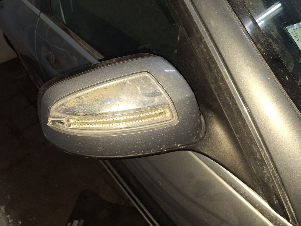 Espelho retrovisor direito rebativel Mercedes w204