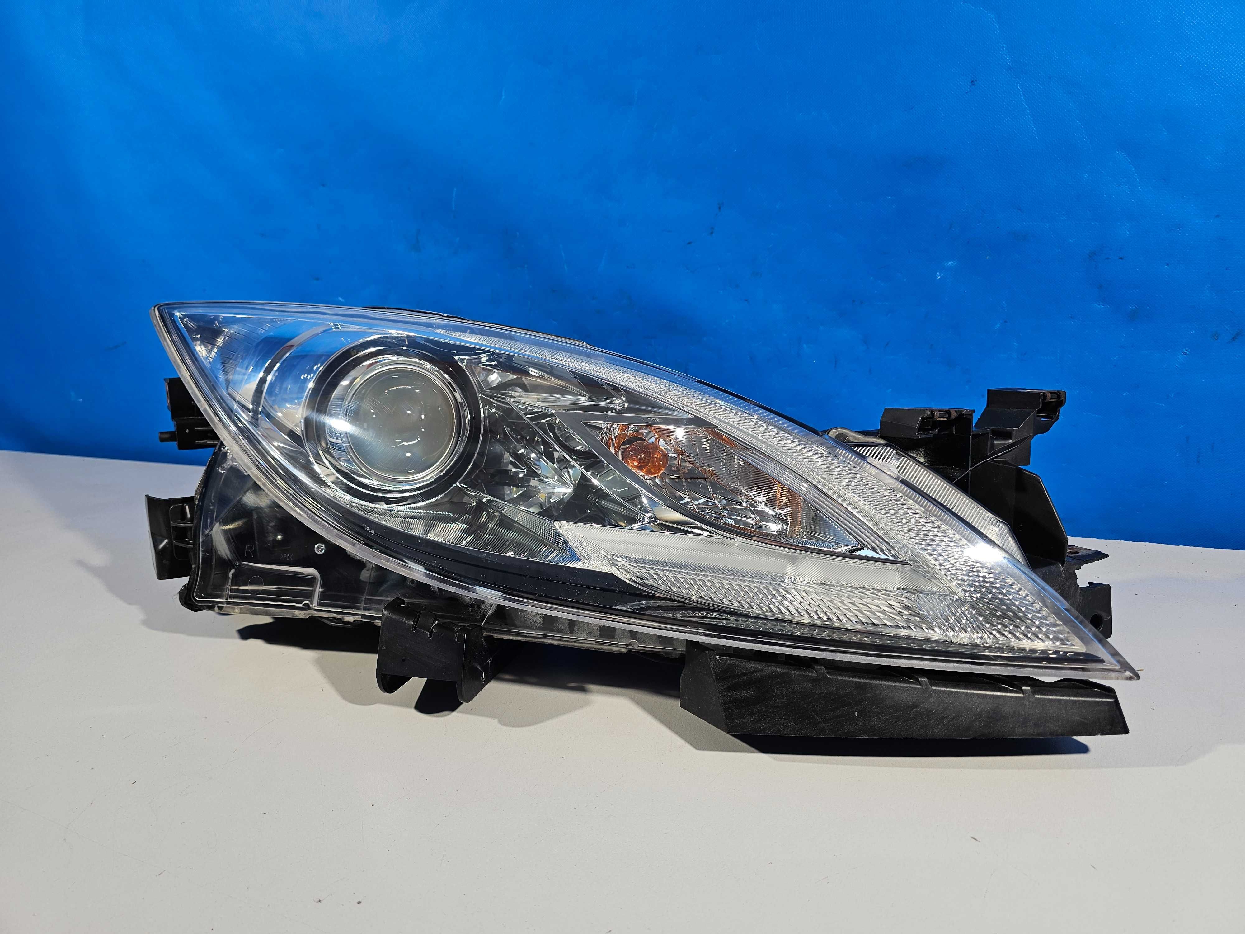 Mazda 6 GH Lift Lampa Przód Przednia Prawa Bi-Xenon Skrętny Skrętna EU