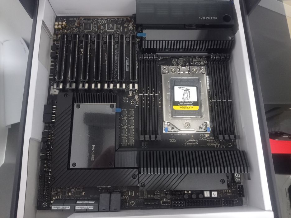 Материнская плата ASUS Pro WS WRX80E-SAGE SE WIFI | Новая, в коробке