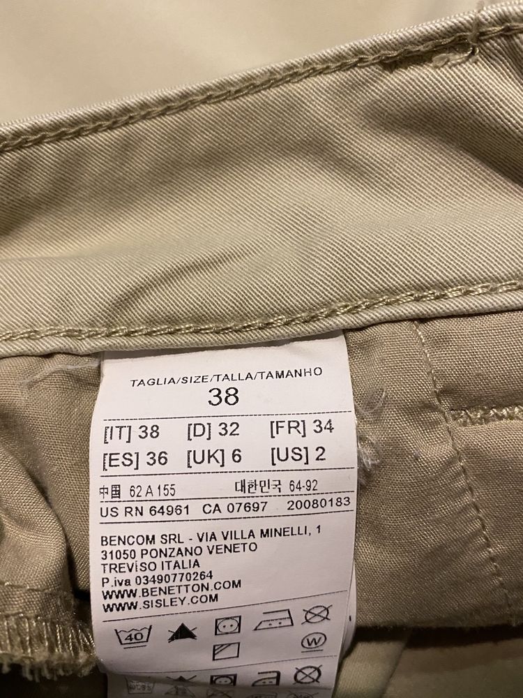 Beżowe spodnie chino rozm. 34 Benetton