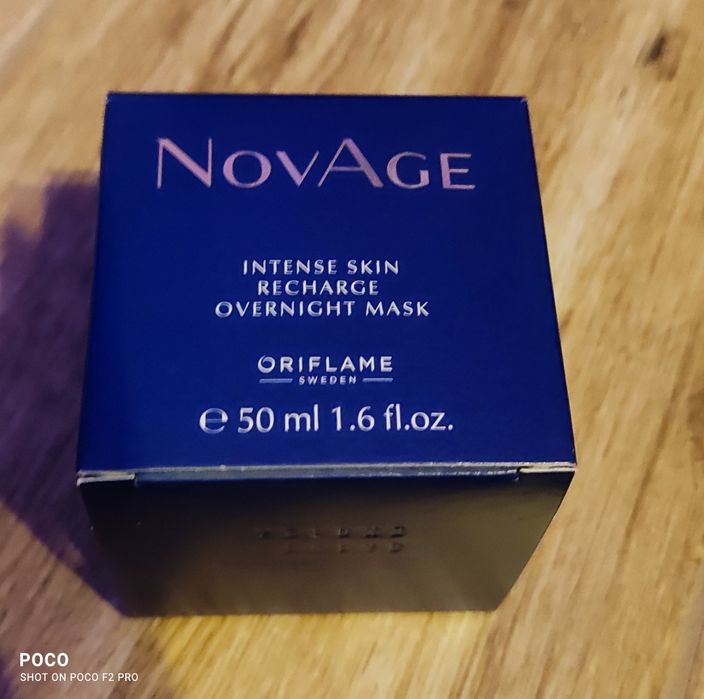 Intensywnie regenerująca maseczka na noc Novage Intense Skin Recharge