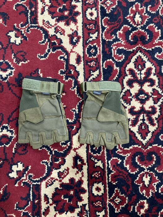 захисні тактичні рукавиці з додатковим захистом combat