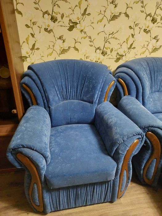 Кутовий диван для Вітальні або залу з додатковим кріслом