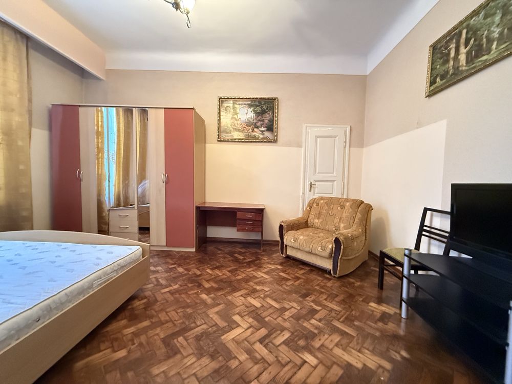 Оренда 2к квартири ЦЕНТР Богдана Хмельницького