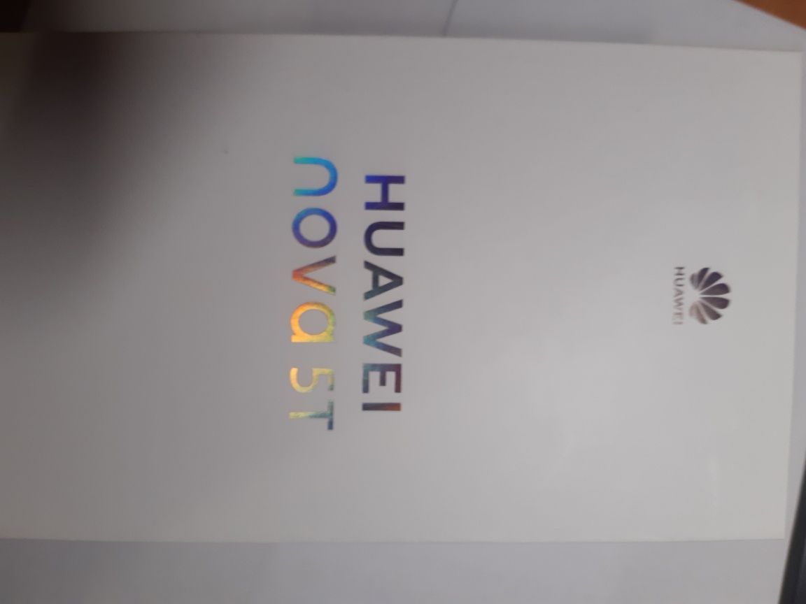 Телефон Huawei Nova 5T