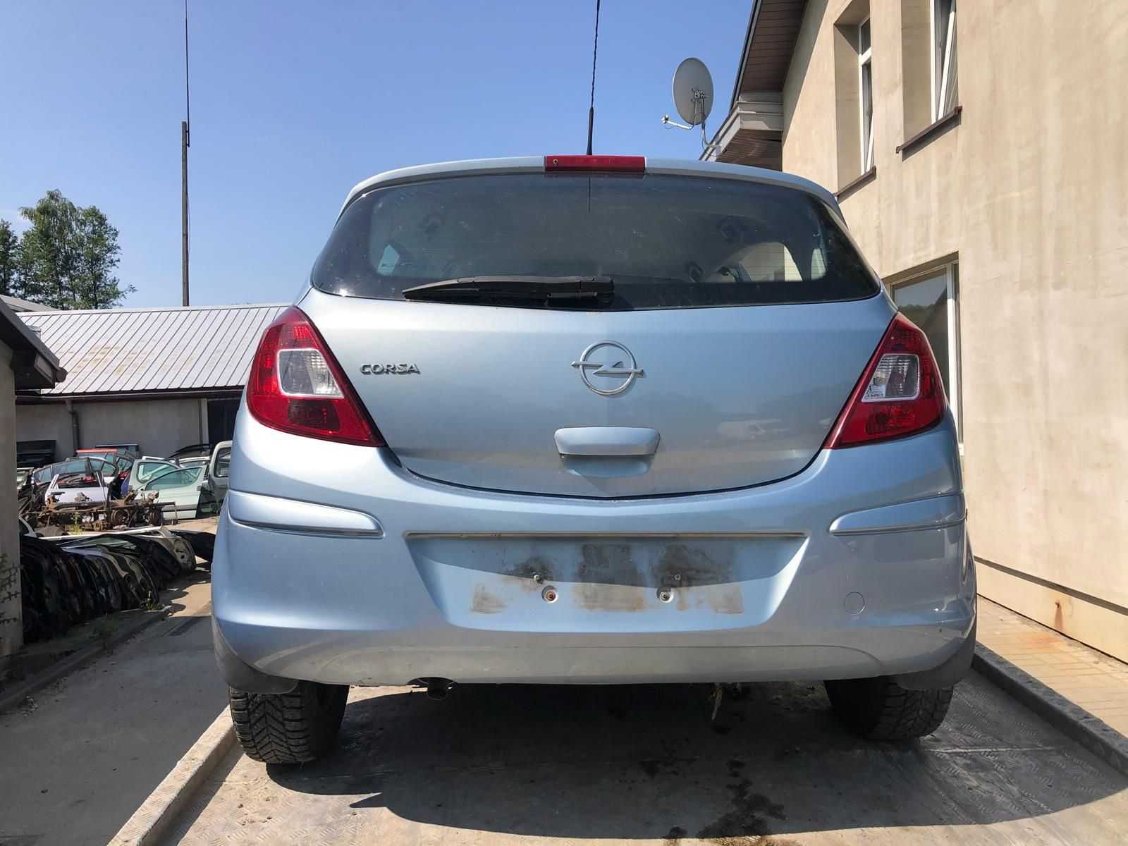 Na części drzwi/tylny zderzak opel corsa D 1.2 kod lakieru: Z21C