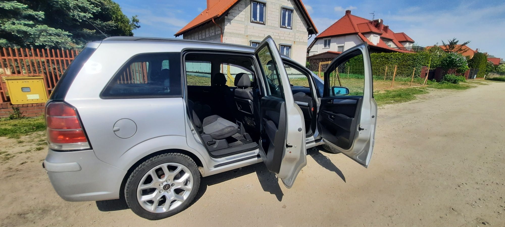 Opel Zafira B 1.9 CDTI 7-osobowe
