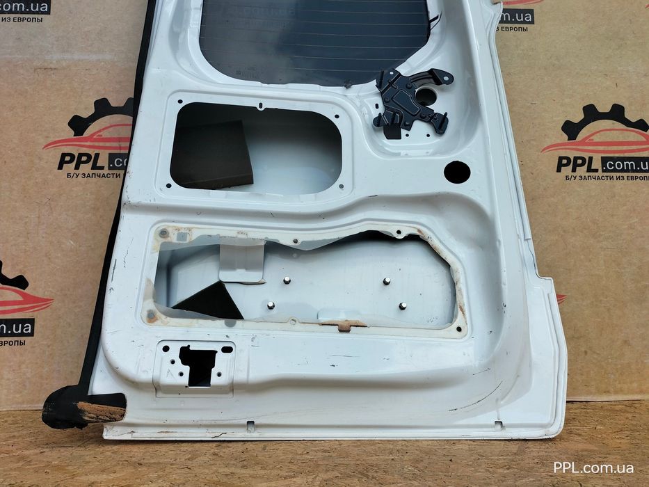 Ford Transit Connect II Mk2 2013-2021 Задняя левая дверь