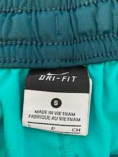 Calçoes Nike, verdes