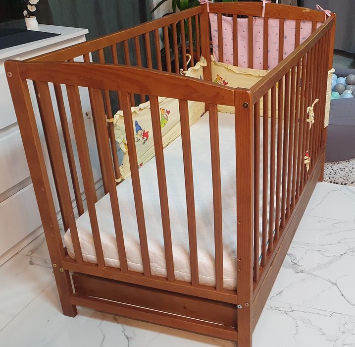 REZERWACJA Łóżeczko z szufladą prześcieradła poduszka kocyk kołdra dzi