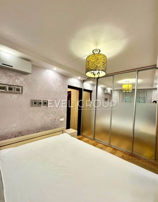 Продаж 2к квартири з ремонтом(євротрійка), Оболонь