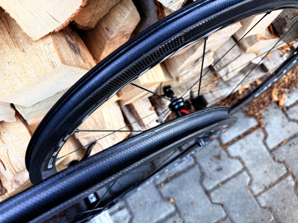 koła szosowe fulcrum racing quattro carbon stozek 40mm waga 1400