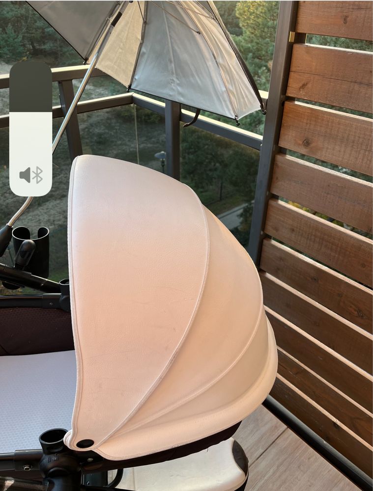 Wózek mima xari plus fotelik z bazą isofix