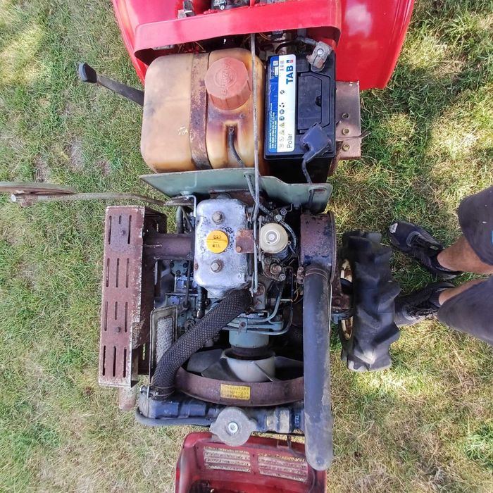 Traktor traktorek YANMAR YM 1110D 4x4