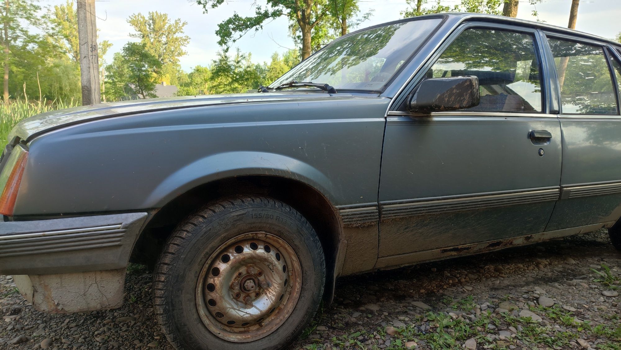 Продам Opel Ascona 1.6