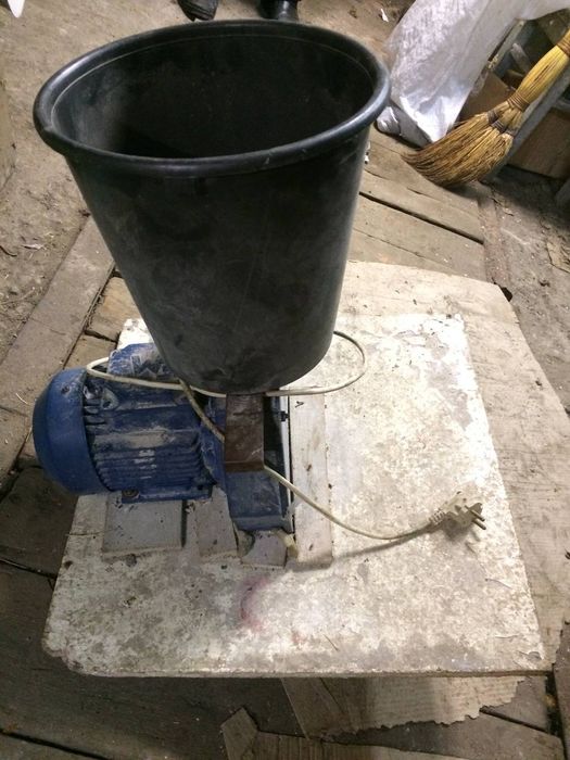 Крупоружка,кормоизмельчитель Эликор