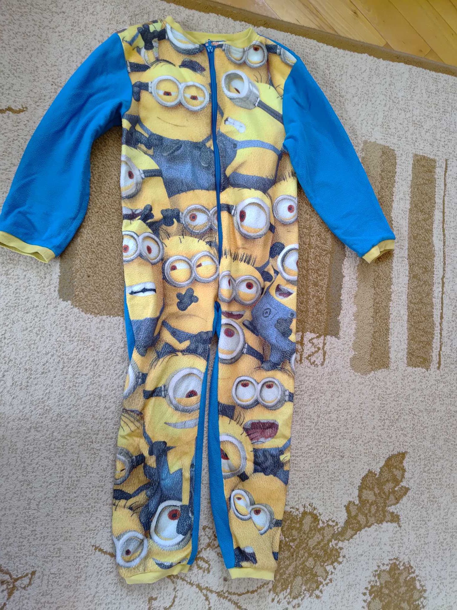 Piżama kombinezon minionki 116
