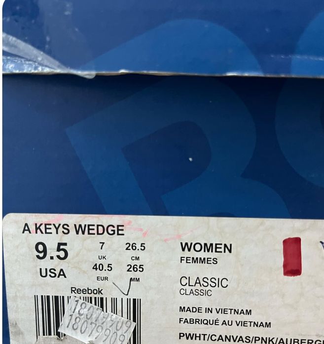 Nowe buty Reebok na koturnie r.40.5