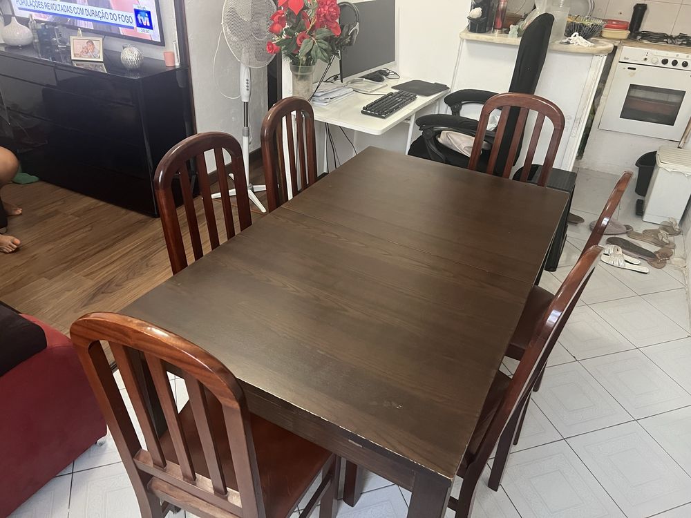 Mesa extensivel de jantar