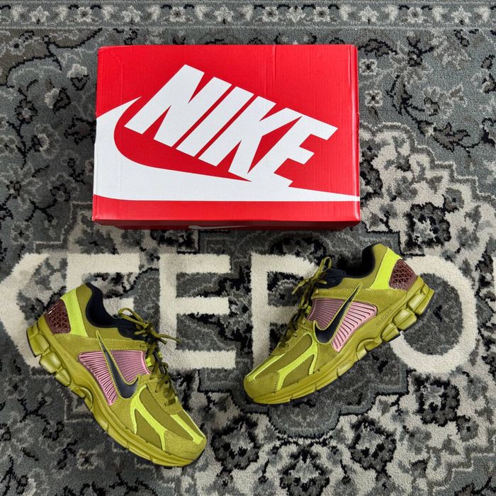 Nike Zoom Vomero 5