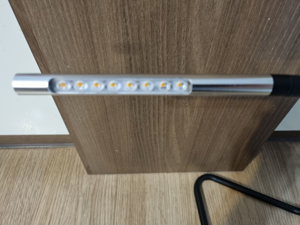 Lampka biurkowa usb LED