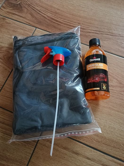 Ceramikker Liquid Glass 500ml oraz ręcznik Grizzly Towel