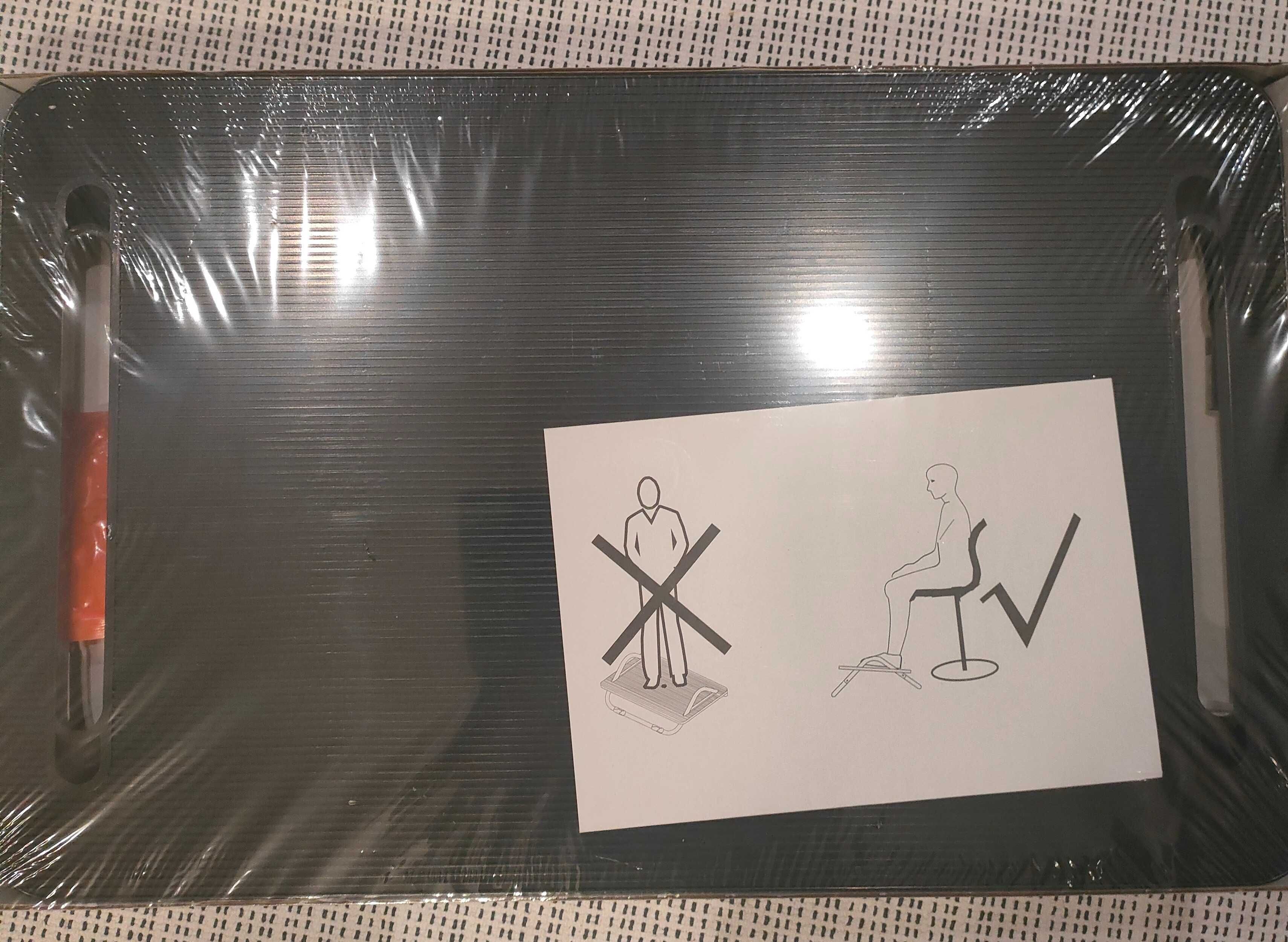 Podnóżek biurowy, czarny komputer ikea