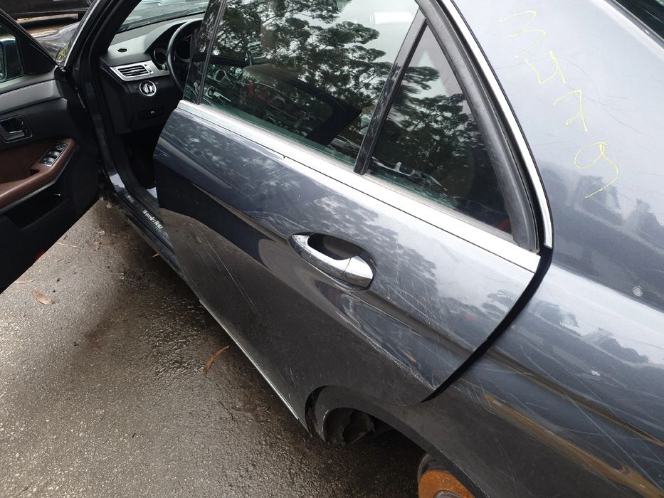 Porta trás esquerda MERCEDES-BENZ Classe E (W212)