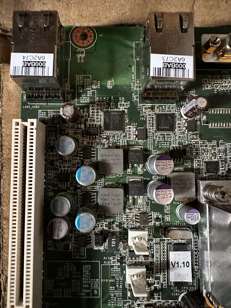 Материнская плата mITX Advantech AIMB-212