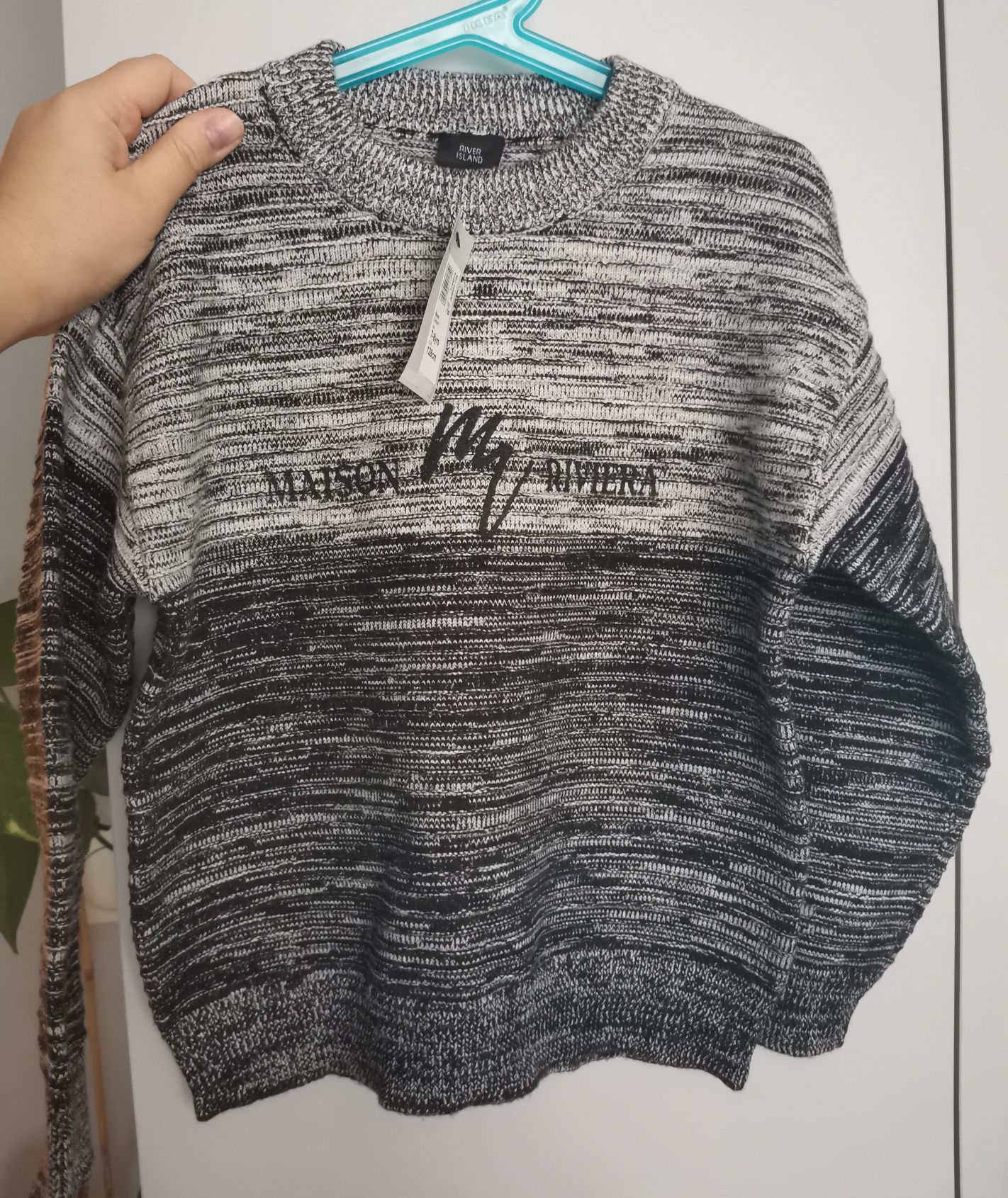 Szary elegancki sweter dla chłopca 116 river island