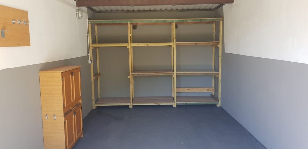 Sprzedam garaż osiedle BMC Sosnowiec