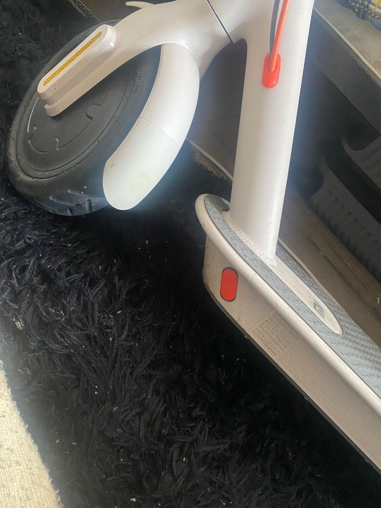 Trotinete Elétrica Xiaomi Mi Electric Scooter 3 Cinza