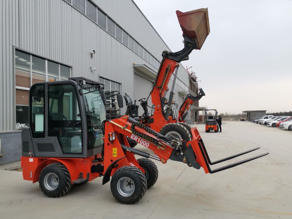KUBOTA . Nowa Ładowarka kołowa teleskopowa EVERUN ER 1000