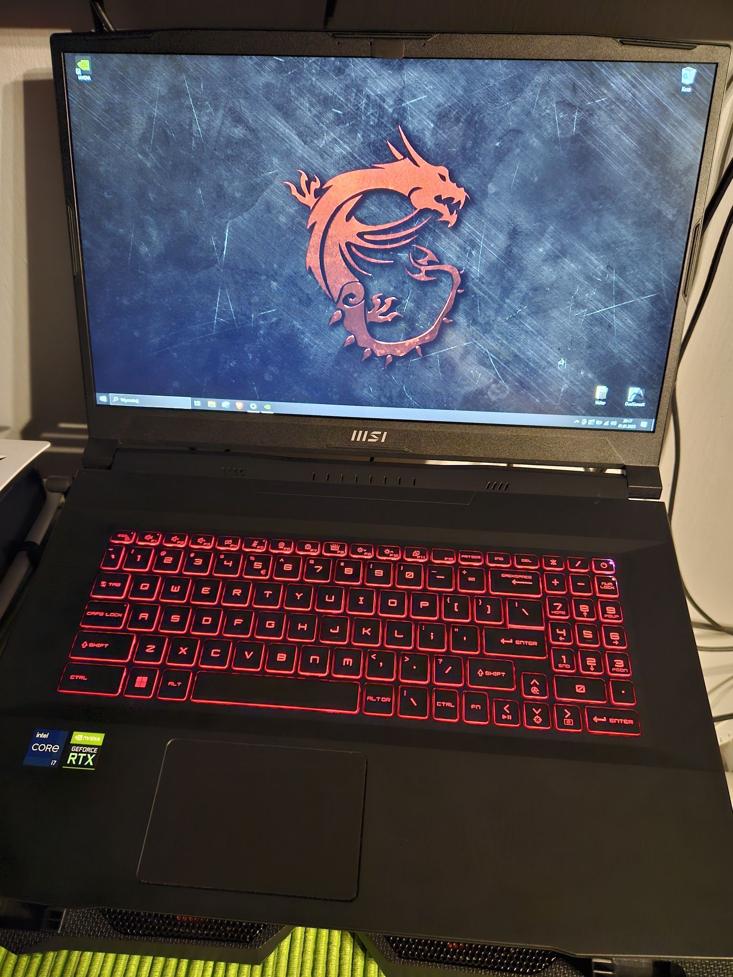Msi Katana 17 GF76 i7-11800H | 32GB | 512+1TB SSD | RTX 3060 | Win 11
